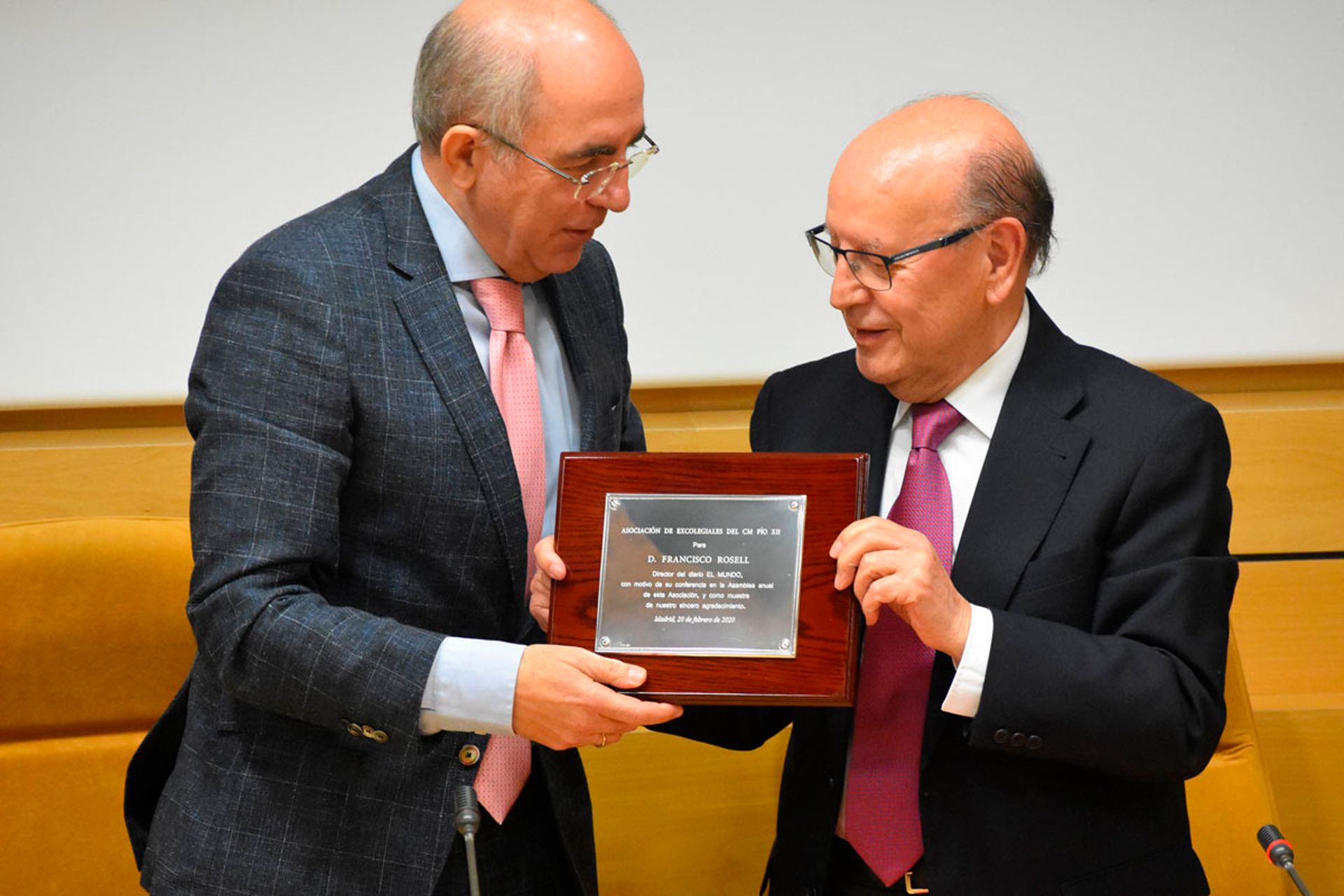 Francisco Rosell en la Asamblea de Antiguos Colegiales