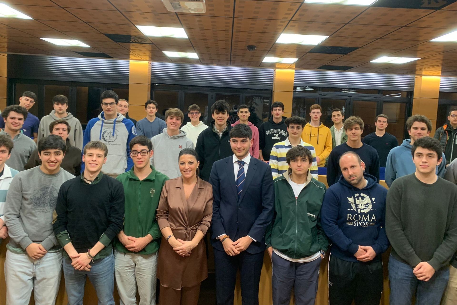 Macarena Olona en el Colegio Mayor Pío XII