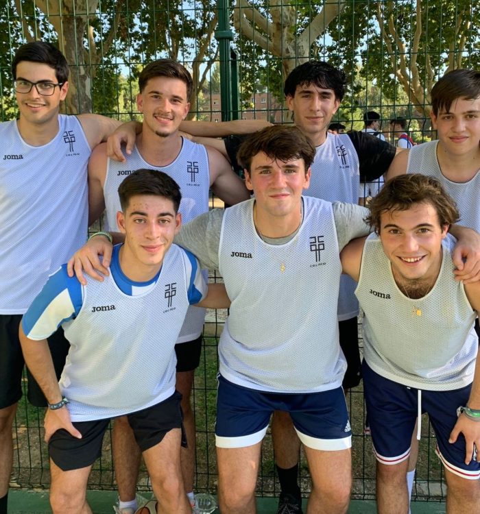 Campeones de baloncesto en el VII Torneo Deportivo Intercolegial